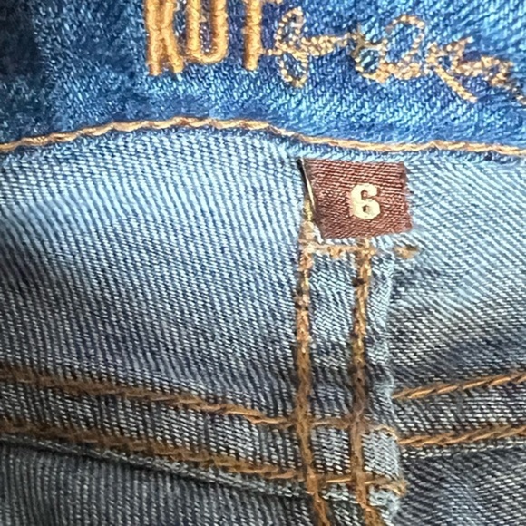 Kut from the Kloth Toothpick skinny jeans 6​ - Picture 11 of 14
